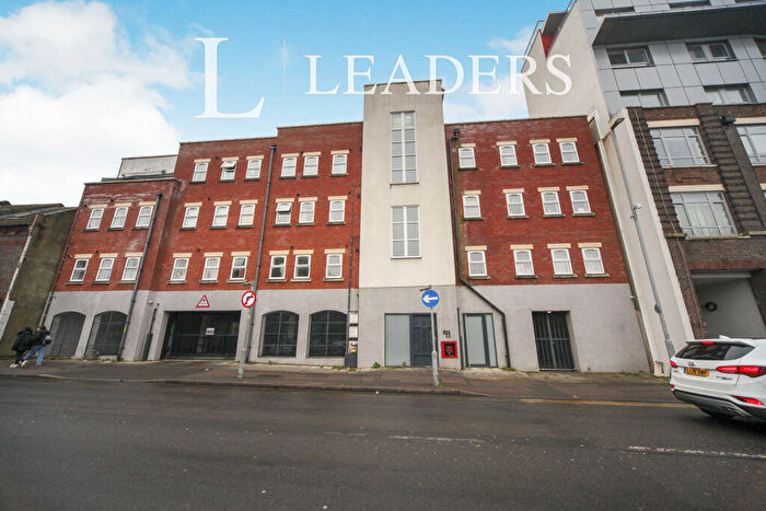 2 Bedroom Apartment To Rent In Bedroom Apartment - Central Luton - Unfurnished - Gas Central Heating, LU2