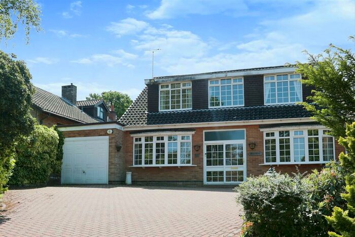 4 Bedroom Detached House For Sale In Sheepwalk Lane, Nottingham, NG15