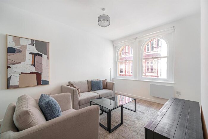 2 Bedroom Flat To Rent In Cheltenham House, Clare Street, Bristol, BS1