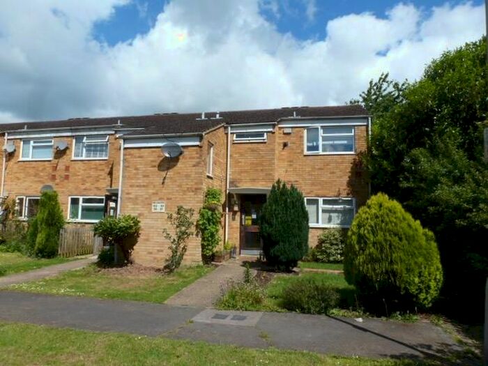 1 Bedroom Flat To Rent In Millwards, Hatfield, AL10