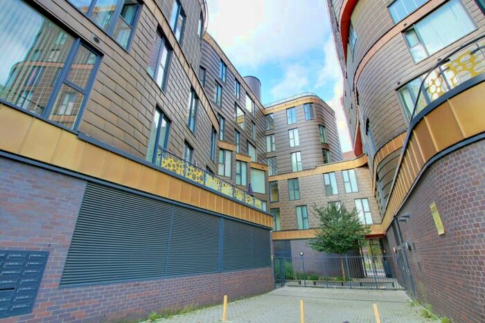 2 Bedroom Apartment To Rent In Station Road, Sidcup, Kent, DA15