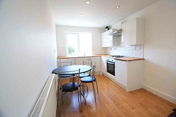 Studio To Rent In Walworth Road, Walworth, SE17