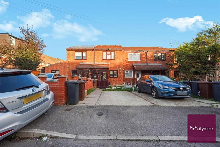 2 Bedroom Terraced House For Sale In Nash Road, Romford, RM6