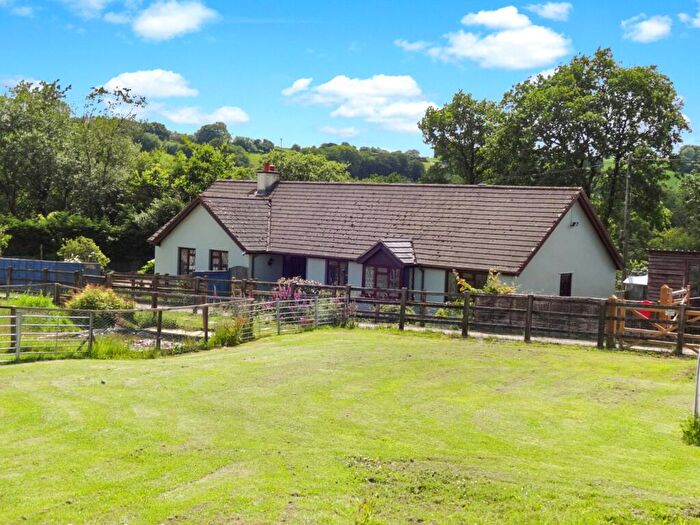 4 Bedroom Bungalow For Sale In East Anstey, Tiverton, Somerset, EX16