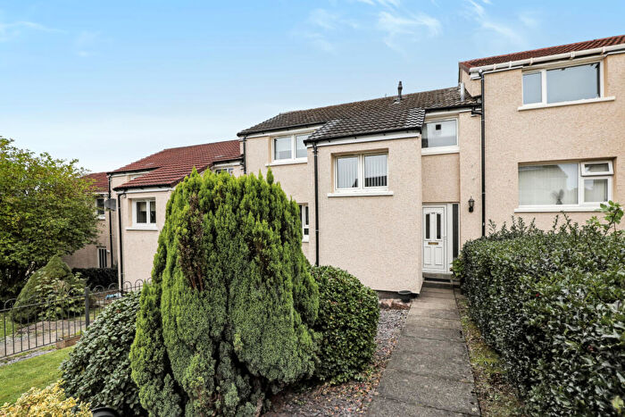 3 Bedroom Terraced House For Sale In Braehead, Bonhill, G83