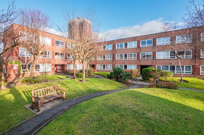 2 Bedroom Apartment To Rent In Elmwood Court, Stretford, Manchester, M32