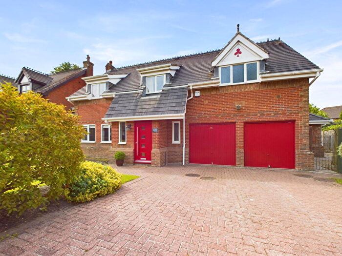 4 Bedroom Detached House For Sale In Sagar Fold, Aughton, Lancashire, L39