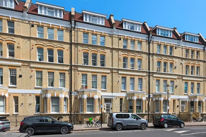 2 Bedroom Flat To Rent In Elm Park Gardens, SW10