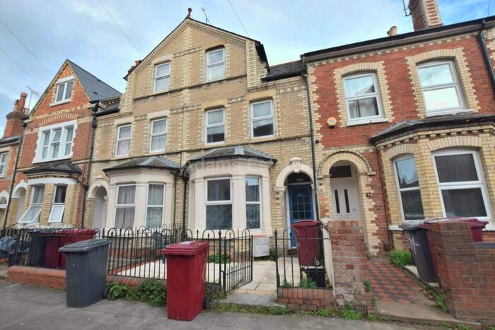 6 Bedroom Terraced House To Rent In Donnington Road, Reading, RG1