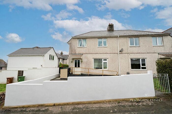3 Bedroom Semi-Detached House For Sale In Plymouth, Devon, PL4