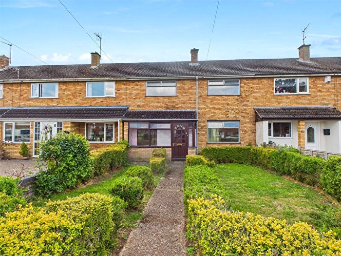 3 Bedroom Terraced House For Sale In Kendal Green, Worcester, Worcestershire, WR4