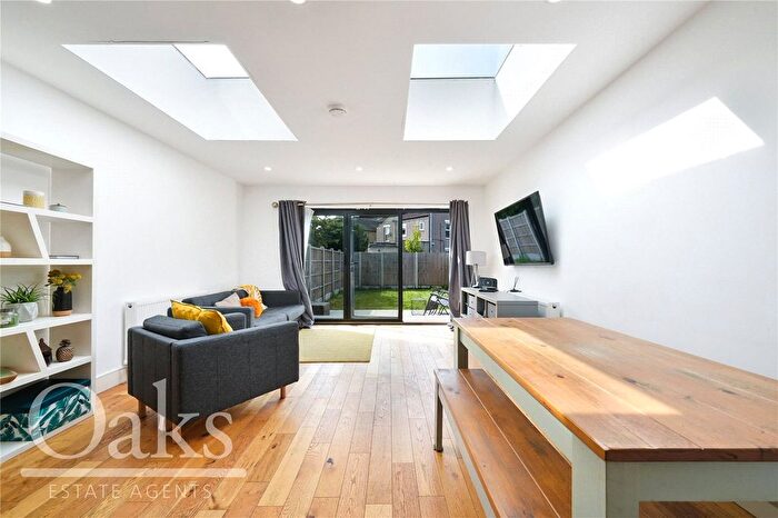 3 Bedroom Semi-Detached House To Rent In Penrith Road, Thornton Heath, CR7