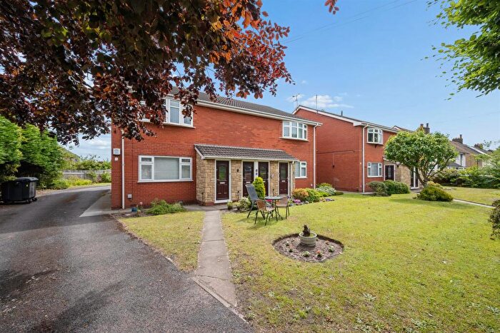 2 Bedroom Flat For Sale In Ranslett Court, Church Road, Formby, L37