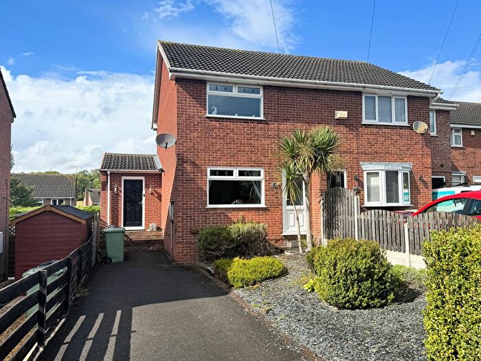 2 Bedroom Semi-detached House For Sale In Westland Drive, Pinxton, NG16