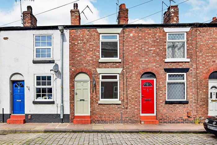 2 Bedroom Terraced House To Rent In Lyon Street, Macclesfield, Cheshire, SK11
