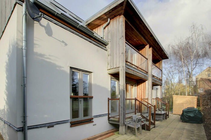 2 Bedroom Cottage To Rent In Holme Mill Cottages, Langford Road, SG18