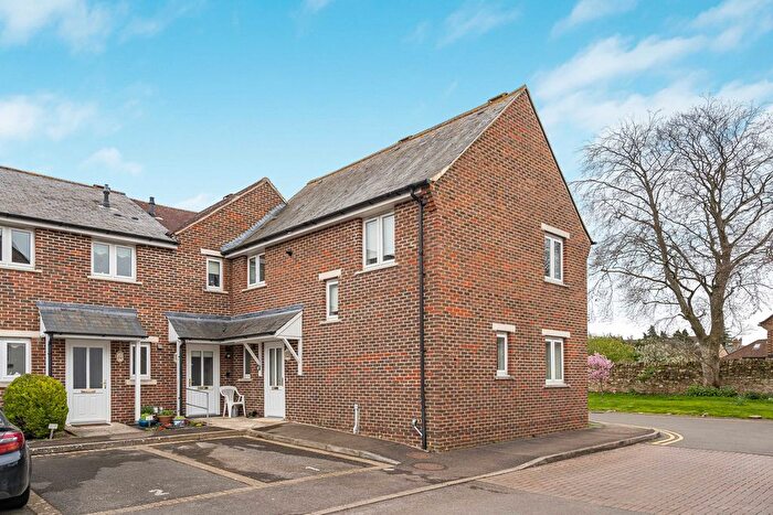 2 Bedroom End Terrace House For Sale In Wessex Way, Bicester, OX26
