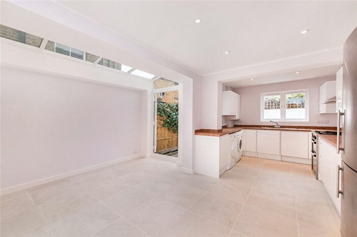 3 Bedroom Terraced House To Rent In Marville Road, Fulham, London, SW6