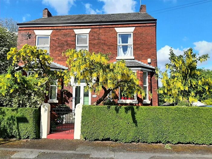3 Bedroom Detached House For Sale In Pelham Place, Crumpsall, Manchester, M8