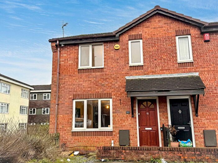 2 Bedroom Semi Detached House For Sale In , Himley Street, Dudley, DY1