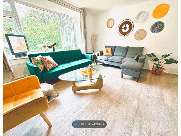 3 Bedroom Flat To Rent In Buttermere Drive, London, SW15