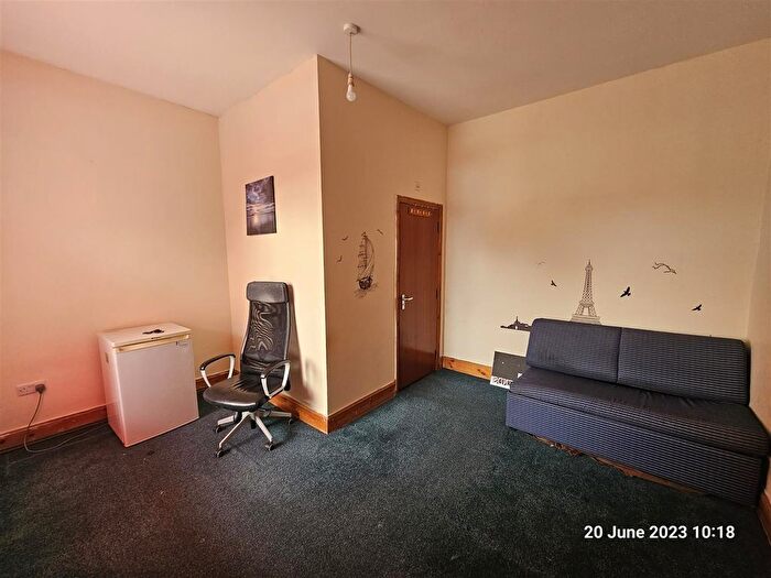 Studio To Rent In Lincoln Road, Millfield, Peterborough, PE1