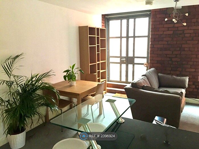 2 Bedroom Flat To Rent In Cambridge Mill, Manchester, M1