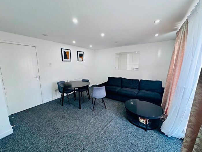 2 Bedroom Flat To Rent In Milk Street, London, E16