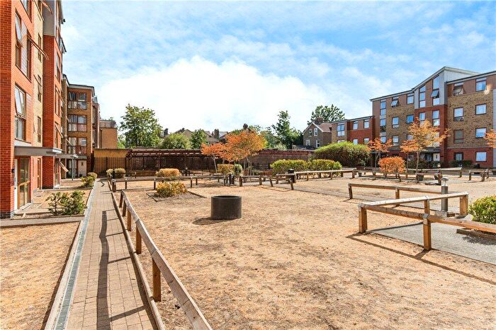 2 Bedroom Flat For Sale In London Road, Croydon, CR0