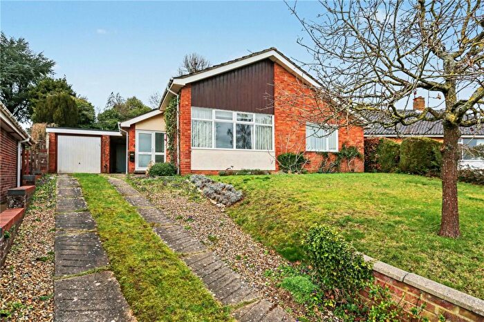 3 Bedroom Bungalow For Sale In Parsons Mead, Eaton, Norwich, Norfolk, NR4
