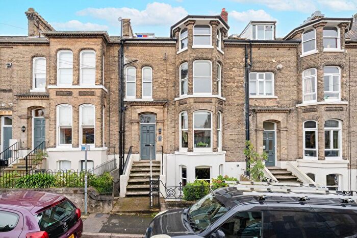 6 Bedroom Terraced House For Sale In Cambridge Street, Norwich, NR2