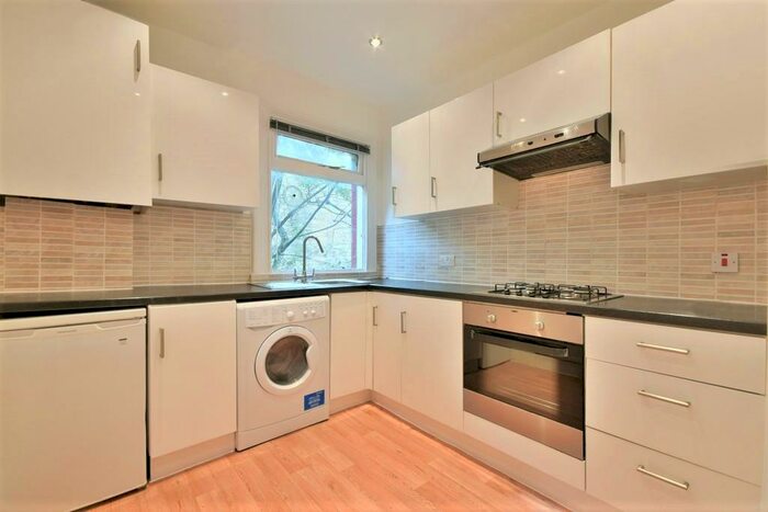 2 Bedroom Apartment To Rent In Riffel Road, Willesden Green, London, NW2