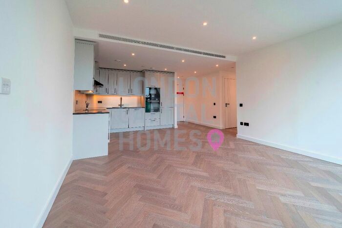 2 Bedroom Flat To Rent In Apartment In Merino Wharf, Arrival Square, Vaughan Way, London, E1W