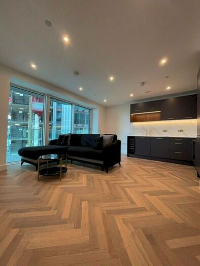 1 Bedroom Flat To Rent In , Brigadier Walk, London, SE18