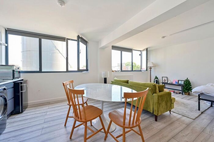 Studio To Rent In Deer Park Road, Wimbledon, Merton Abbey Mills, Wimbledon, SW19