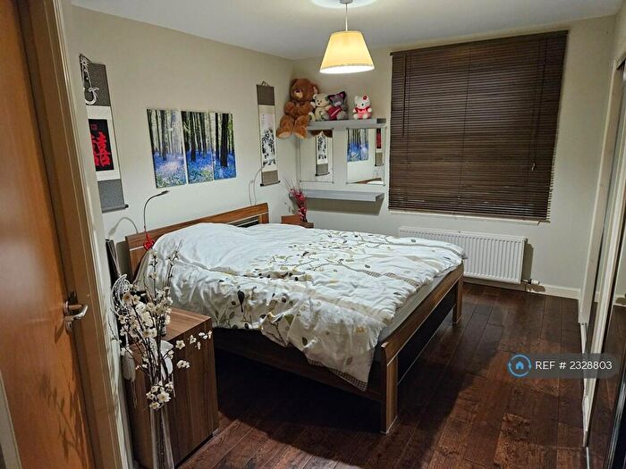 2 Bedroom Flat To Rent In Constitution Street, Aberdeen, AB24
