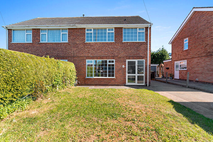 3 Bedroom Semi-Detached House For Sale In Faulding Way, Wybers, Grimsby, DN37