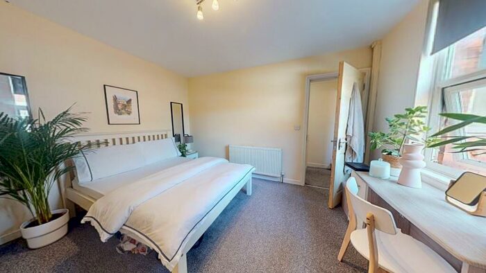 5 Bedroom Terraced House To Rent In Watkin Street, Nottingham, NG3