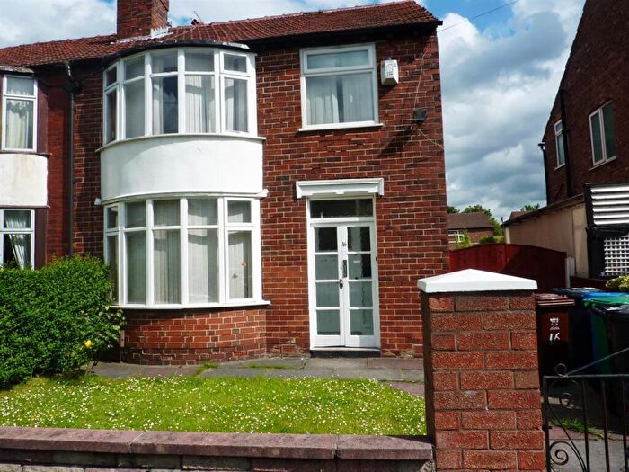 4 Bedroom Semi-Detached House To Rent In £pppw Stephens Road, Withington, M20
