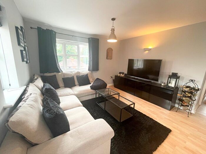 2 Bedroom Apartment To Rent In Serif Close, Carrington Point, NG5
