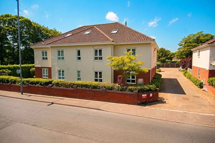 2 Bedroom Flat For Sale In Harvey Lane, Thorpe St Andrew, Norwich, NR7