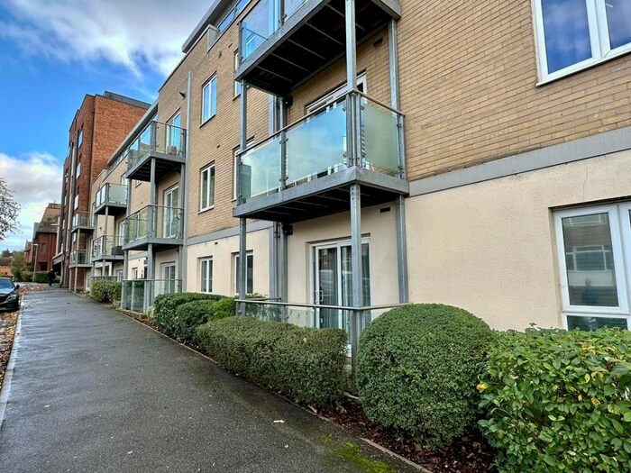 1 Bedroom Apartment To Rent In St James Road, Brentwood, CM14