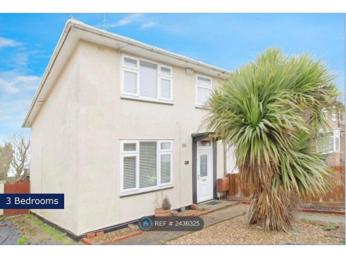 3 Bedroom Semi-Detached House To Rent In Bringhurst Road, Leicester, LE3