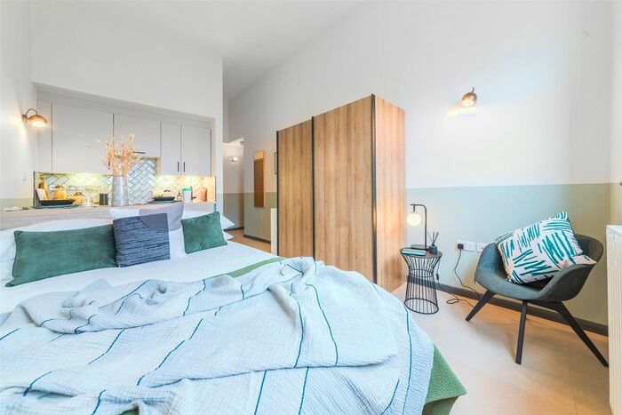 Studio To Rent In Uncle Stockwell, Courland Grove, London, SW8