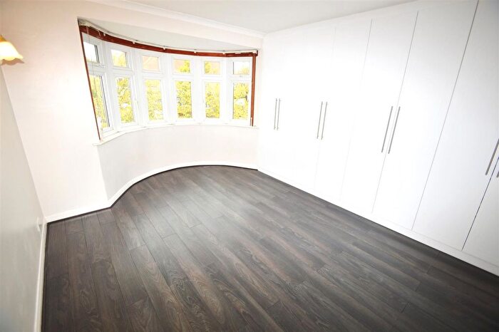 5 Bedroom Property To Rent In Belgrave Road, London, E11