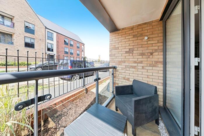 1 Bedroom Flat For Sale In Masham Way, Milton Keynes, Buckinghamshire, MK8