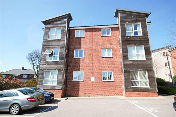 2 Bedroom Apartment To Rent In Blacklock Close, Sheriff Hill, NE9