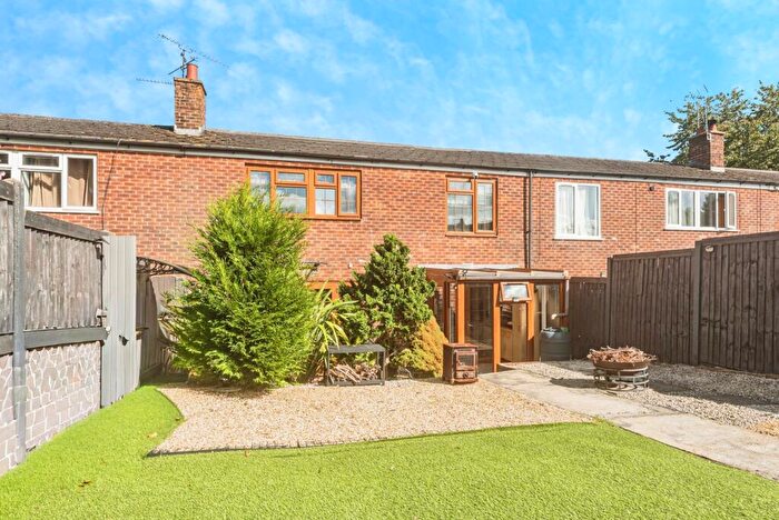 3 Bedroom Terraced House For Sale In Butler Close, Basingstoke, Hampshire, RG22