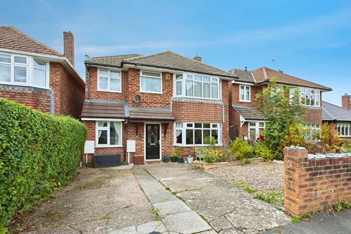 4 Bedroom Detached House For Sale In Curzon Close, Allestree, Derby, DE22