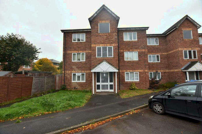 1 Bedroom Apartment To Rent In Simmonds Close, Bracknell, Berkshire, RG42